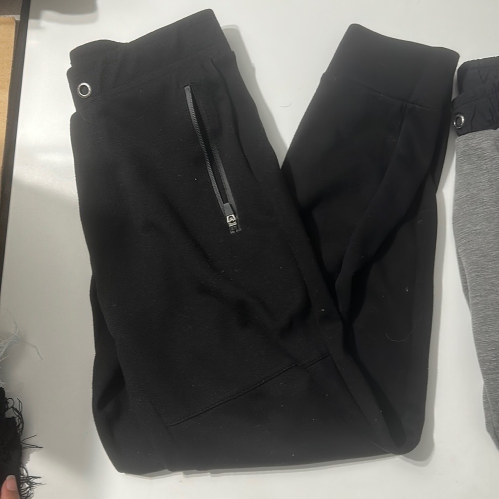 Black  Aeropostale joggers for young men size XS